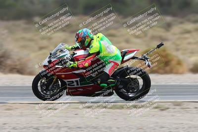 media/May-05-2025-Moto Forza (Mon) [[3c1838c5e5]]/2-B Group/Session 3 (Panning Test Turn 14 Inside)/